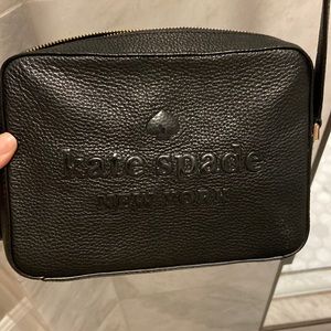 Gently used kate spade black purse